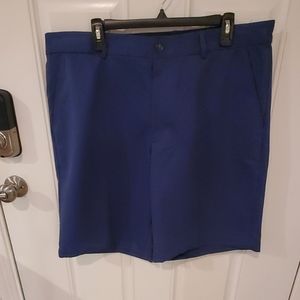 Men's golf shorts